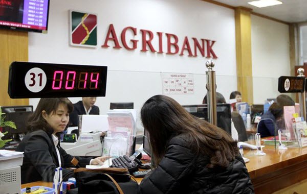 Thẻ tín dụng Agribank có rút tiền được không – thông tin ưu đãi thẻ tín dụng