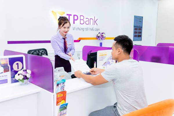 Thẻ đồng thương hiệu MobiFone - TPBank Visa Platinum, bồi thường bảo hiểm 10,5 tỷ